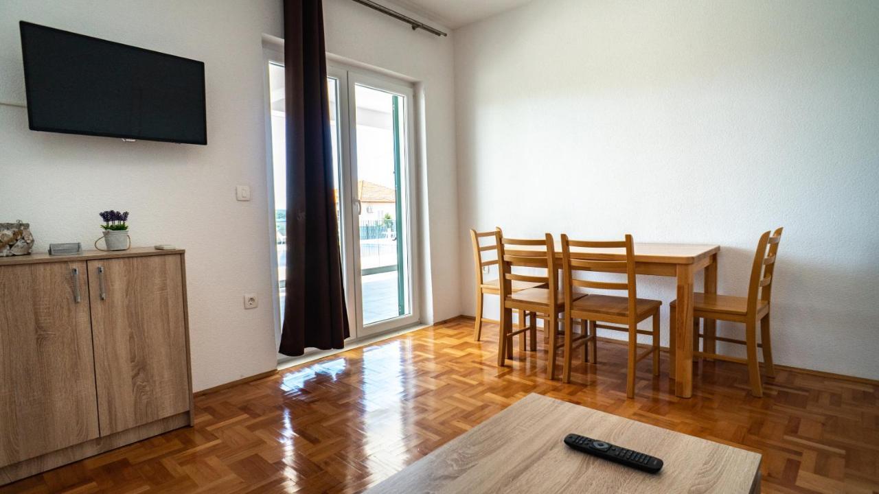 Calma Apartments Τρογκίρ Εξωτερικό φωτογραφία