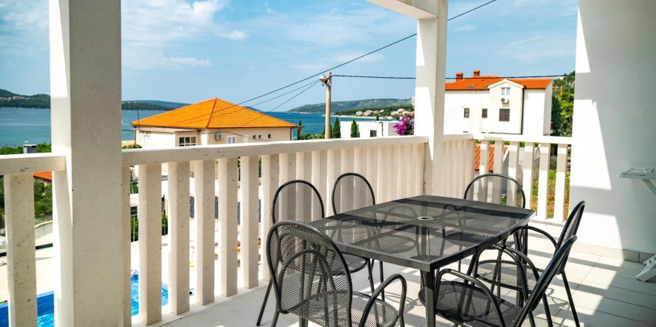 Calma Apartments Τρογκίρ Εξωτερικό φωτογραφία